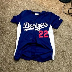 dodgers jersey size medium